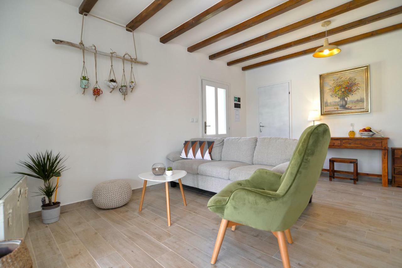 House Monfiorenzo 1833